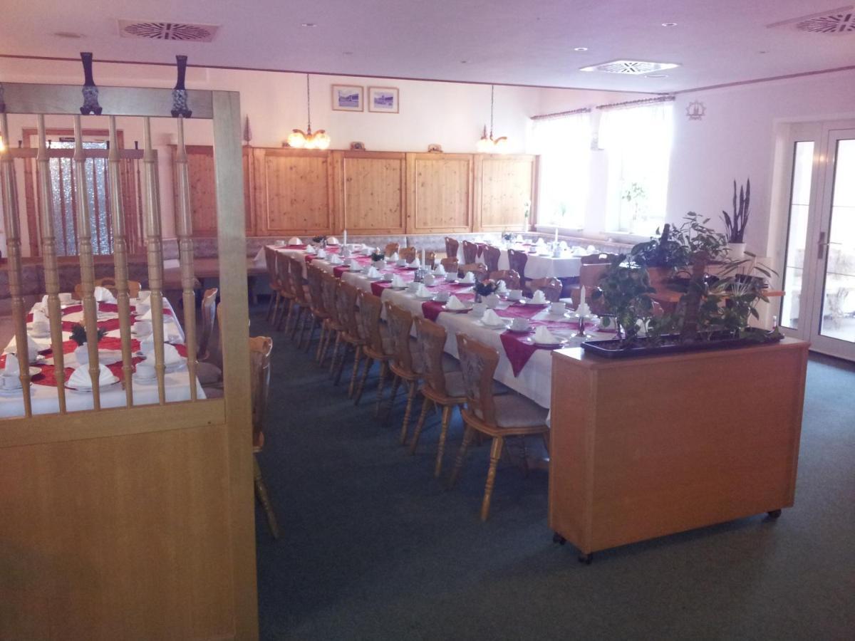 Hotel "Zum Einsiedler" Deutschneudorf Rum bild